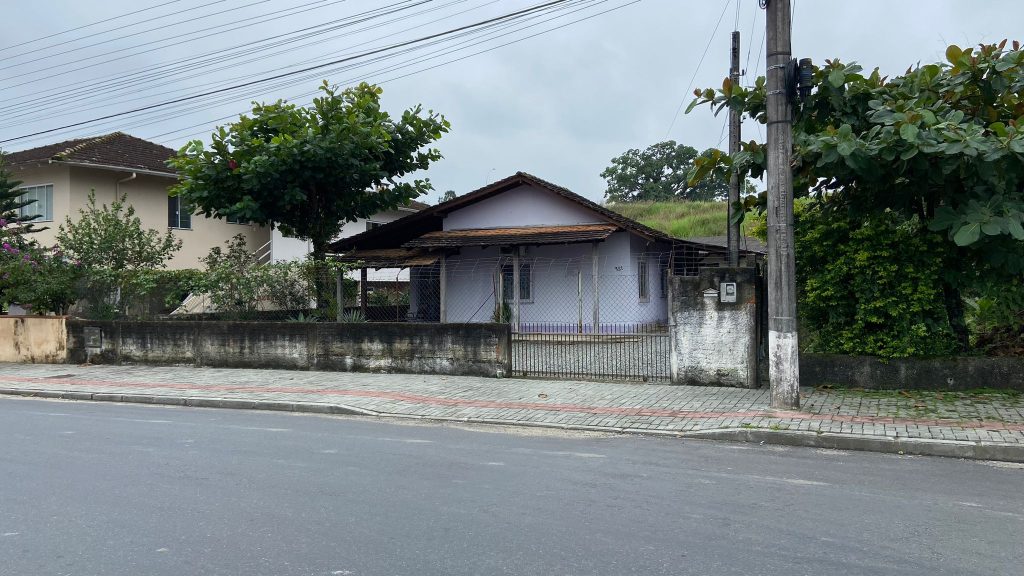 Terreno/Casa – Bairro Tapajós – Indaial/SC