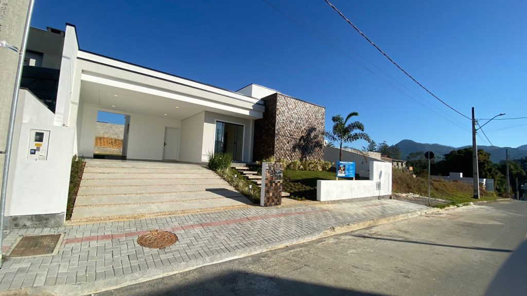 Casa Nova – Loteamento Jardim Botânico – Indaial/SC