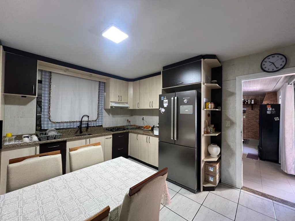 Imóvel Comercial e Residencial – Bairro Tapajós- Indaial/SC Imóvel Comercial e Residencial – Bairro Tapajós- Indaial/SC
