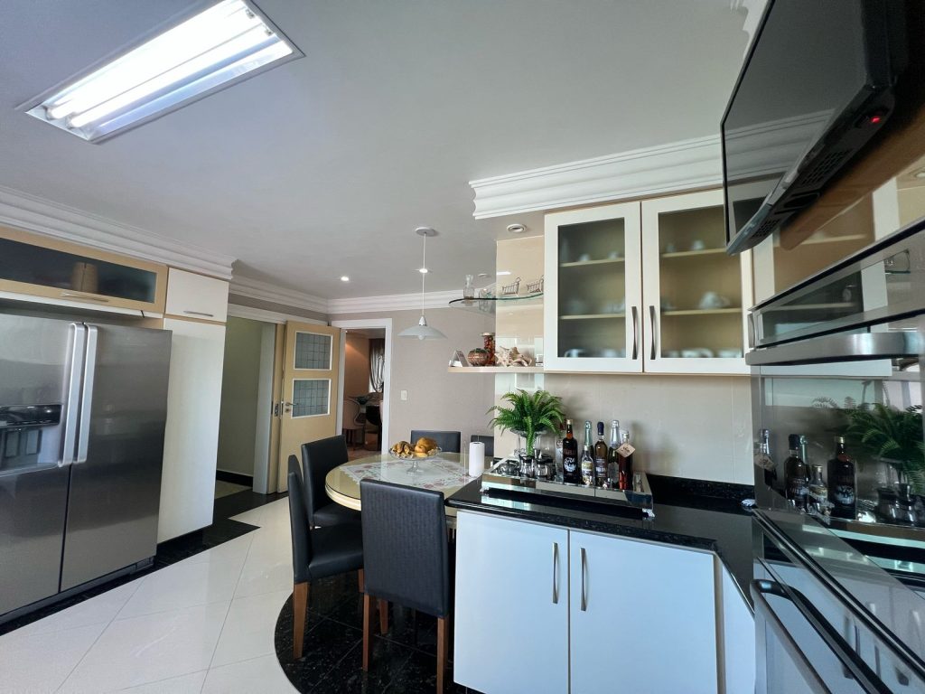 Cobertura de Luxo – Bairro das Nações – Indaial/SC Cobertura de Luxo – Bairro das Nações – Indaial/SC