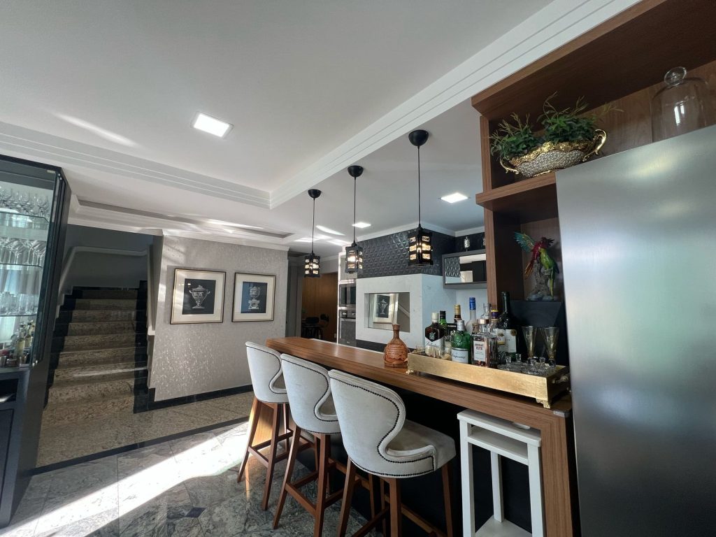 Cobertura de Luxo – Bairro das Nações – Indaial/SC Cobertura de Luxo – Bairro das Nações – Indaial/SC