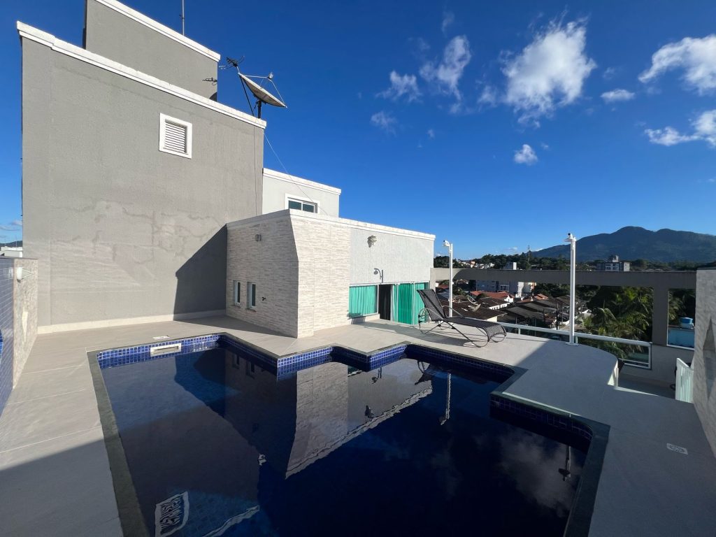 Cobertura de Luxo – Bairro das Nações – Indaial/SC Cobertura de Luxo – Bairro das Nações – Indaial/SC
