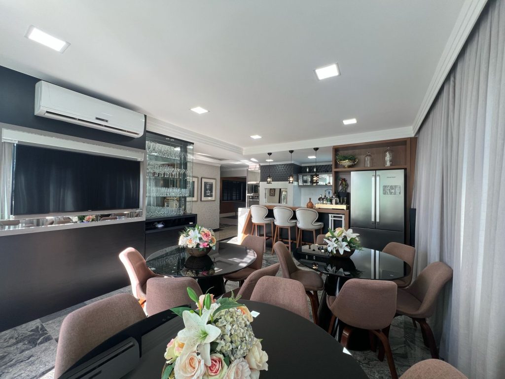Cobertura de Luxo – Bairro das Nações – Indaial/SC Cobertura de Luxo – Bairro das Nações – Indaial/SC