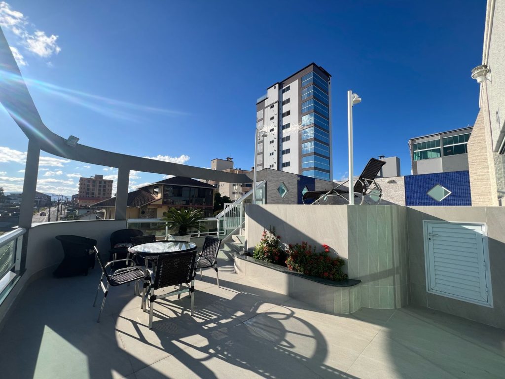 Cobertura de Luxo – Bairro das Nações – Indaial/SC Cobertura de Luxo – Bairro das Nações – Indaial/SC