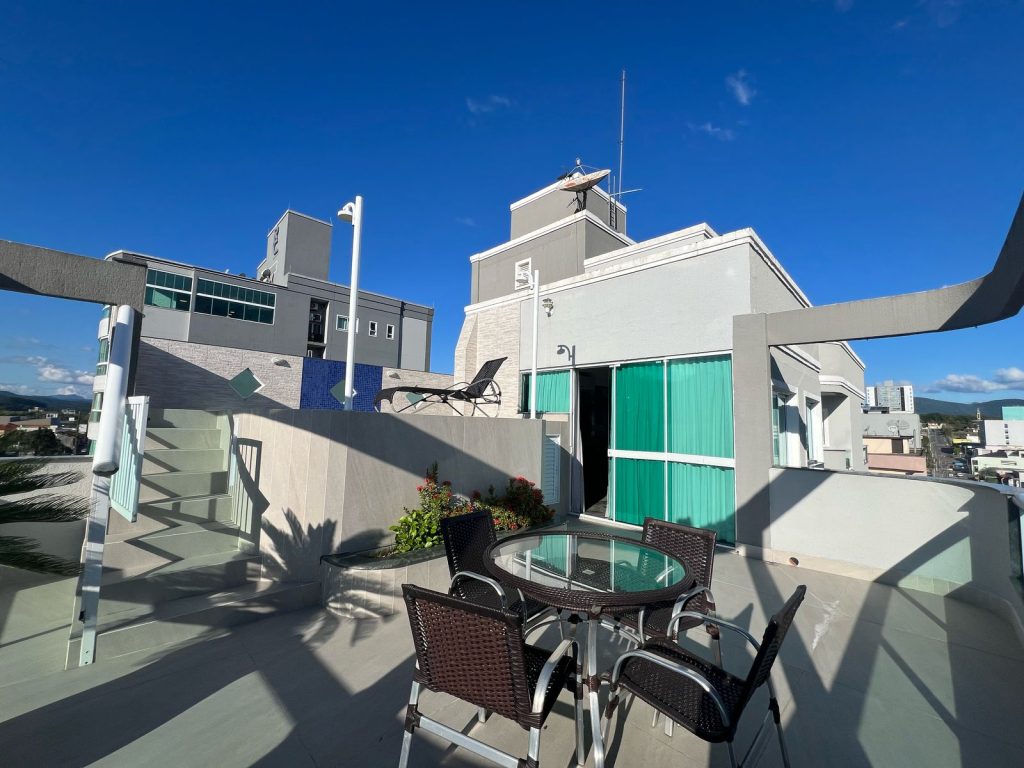 Cobertura de Luxo – Bairro das Nações – Indaial/SC Cobertura de Luxo – Bairro das Nações – Indaial/SC