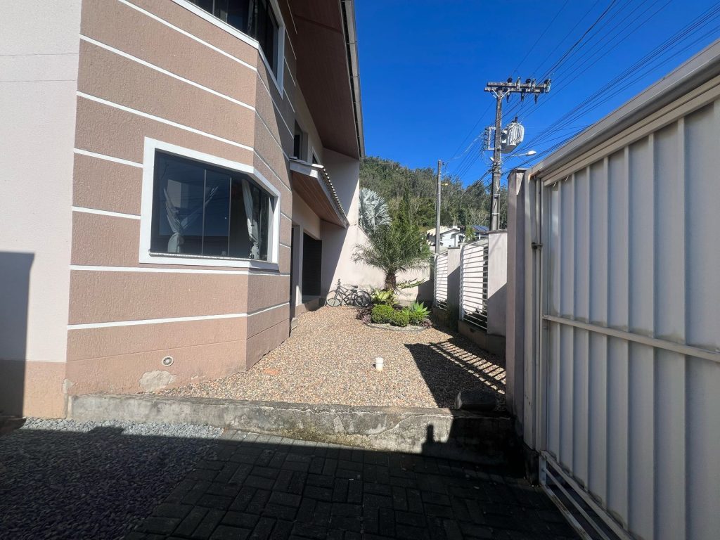 Casa Ampla – Bairro do Sol – Indaial/SC