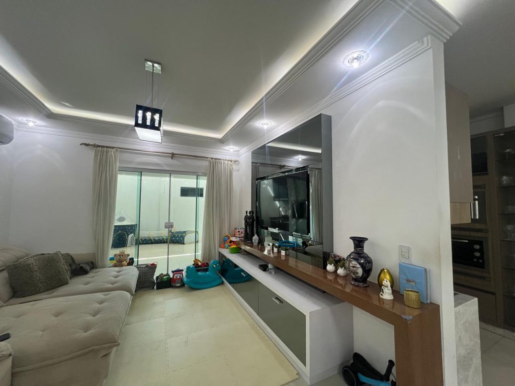 Apartamento 3 suítes – CENTRO – Indaial/SC