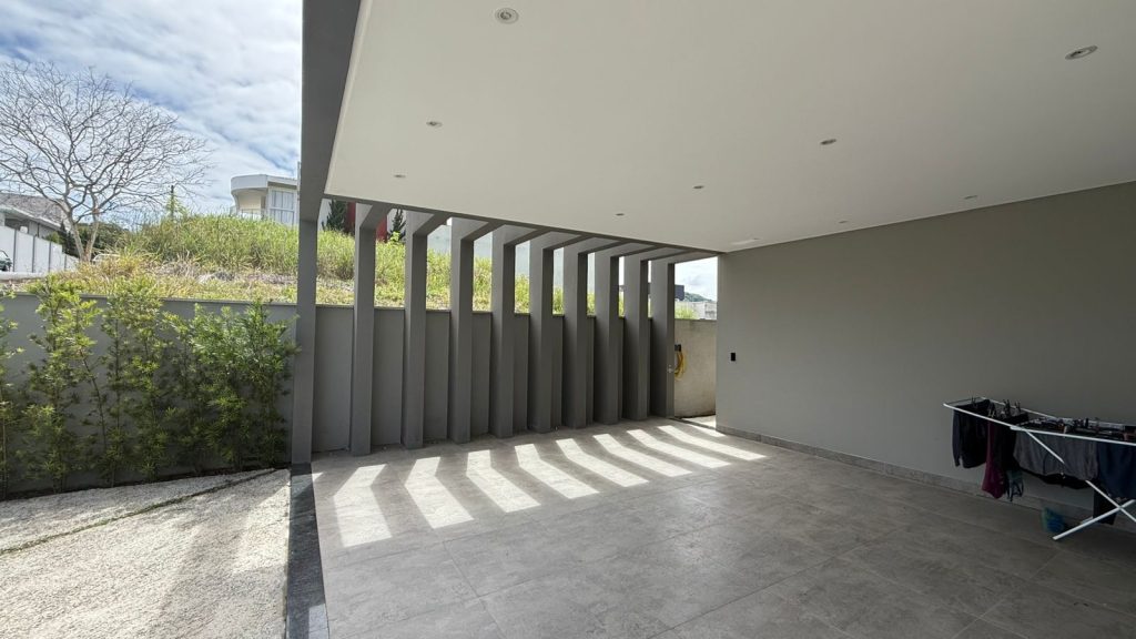 Casa Moderna – Loteamento Colina Verde – Indaial/SC