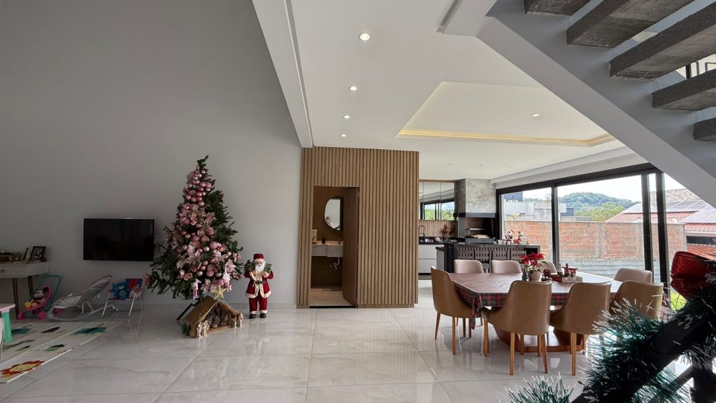 Casa Moderna – Loteamento Colina Verde – Indaial/SC