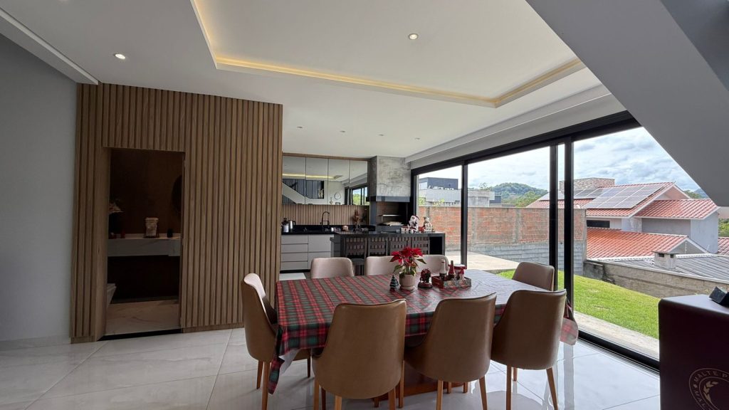 Casa Moderna – Loteamento Colina Verde – Indaial/SC