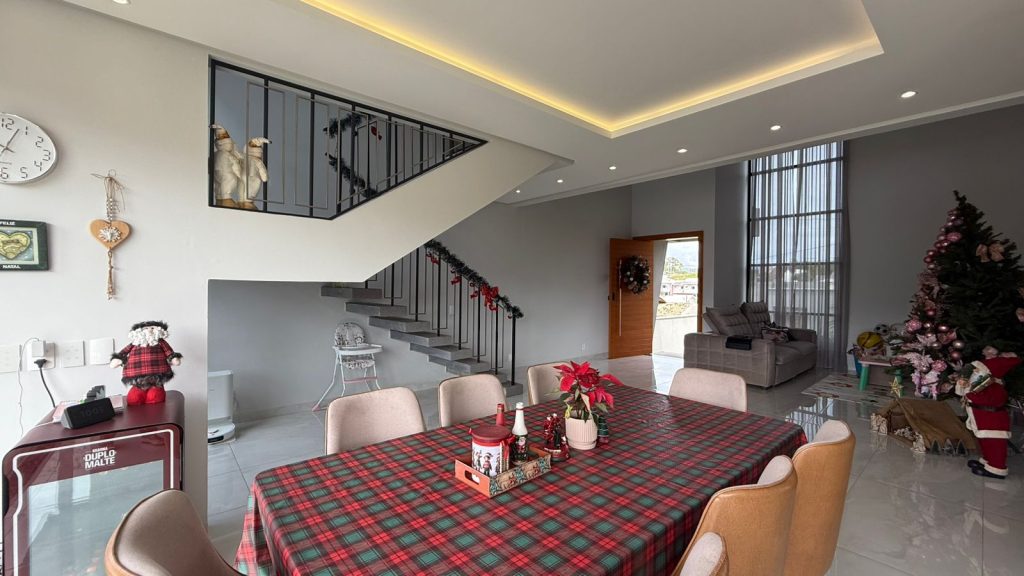 Casa Moderna – Loteamento Colina Verde – Indaial/SC