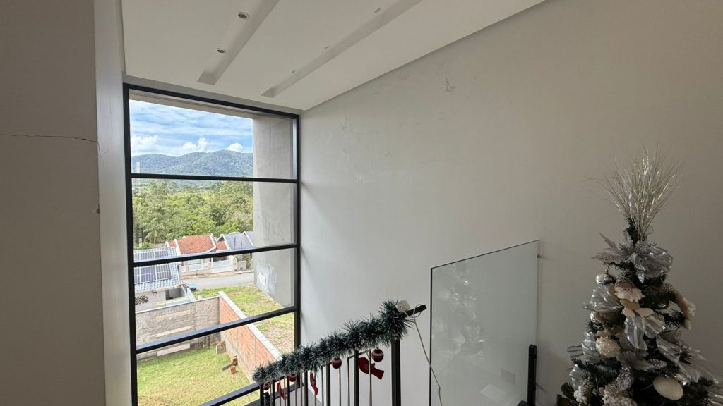 Casa Moderna – Loteamento Colina Verde – Indaial/SC