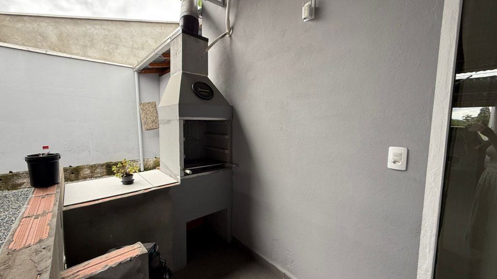 Casa Mobiliada – Arapongas – Indaial/SC