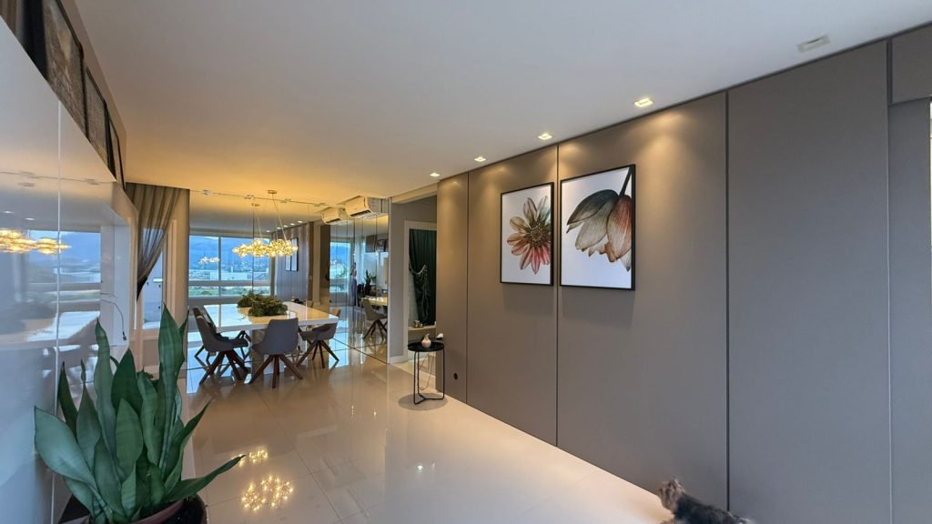 Sobrado Charmoso – Bairro Quintino – Timbó/SC