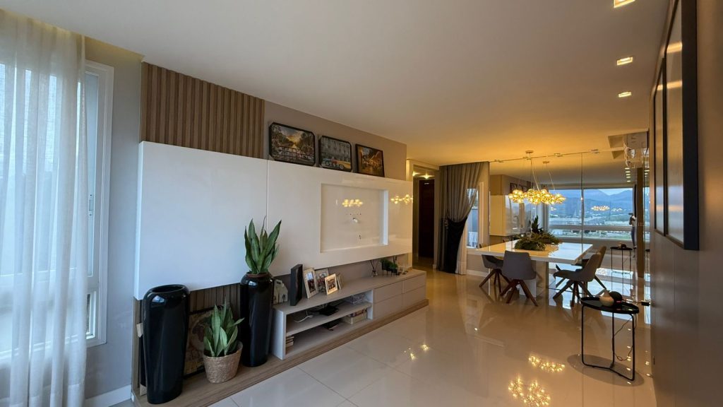 Sobrado Charmoso – Bairro Quintino – Timbó/SC