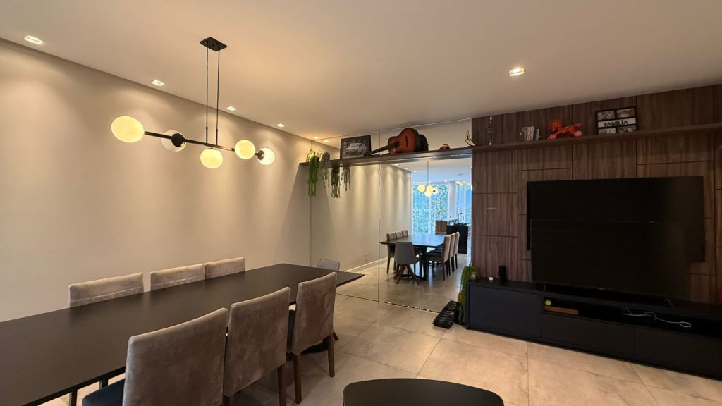 Sobrado Charmoso – Bairro Quintino – Timbó/SC