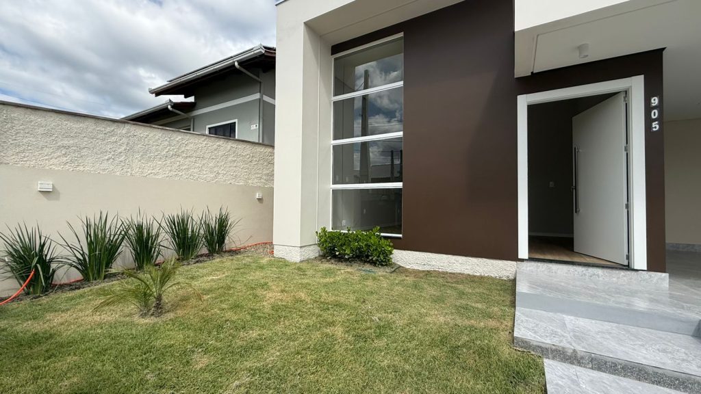 Casa Nova – Bairro Estrada das Areias – Indaial/SC