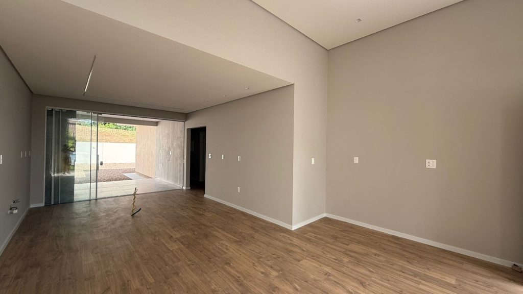 Casa Nova – Bairro Estrada das Areias – Indaial/SC