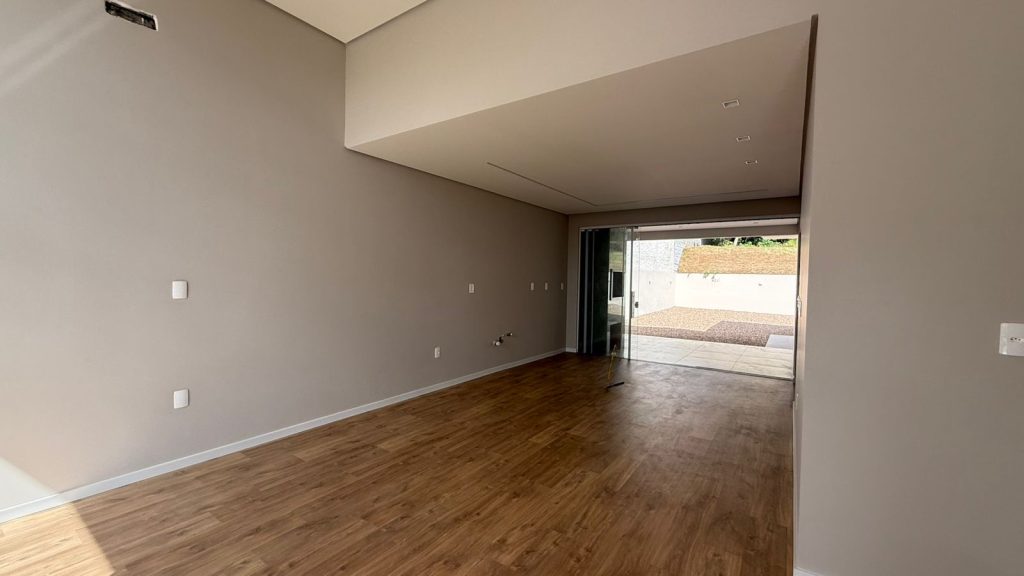 Casa Nova – Bairro Estrada das Areias – Indaial/SC