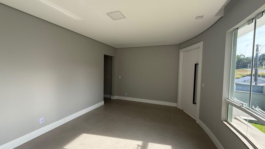 Casa com Piscina – Loteamento Colina Verde – Indaial/SC